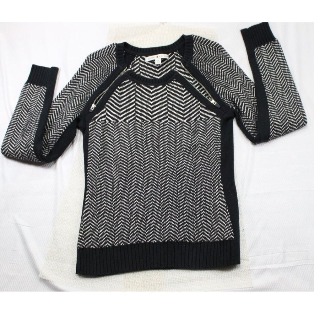 Tommy Hilfiger Womens Black &‎ White Chevron Knit Sweater L/G Made In Japan With